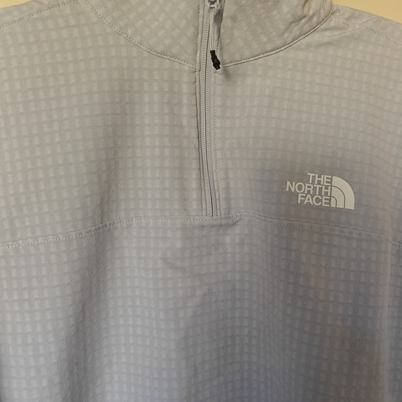The North Face Light Blue Pullover Jacket - Picture 2 of 10